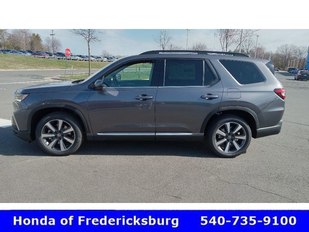 Certified 2025 Honda Pilot Elite image 8