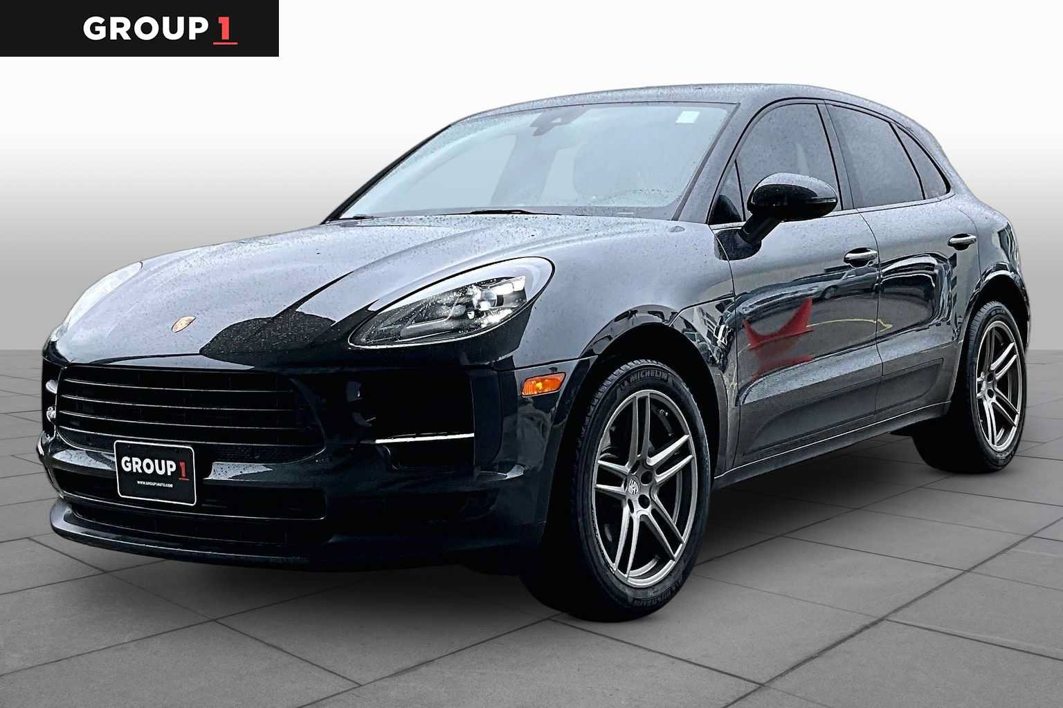 Used 2019 Porsche Macan AWD/4WD image 1