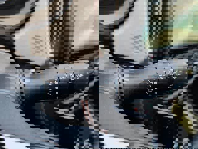 Used 2023 Subaru Crosstrek 2.5i Limited w/ Moonroof Package AWD/4WD image 25