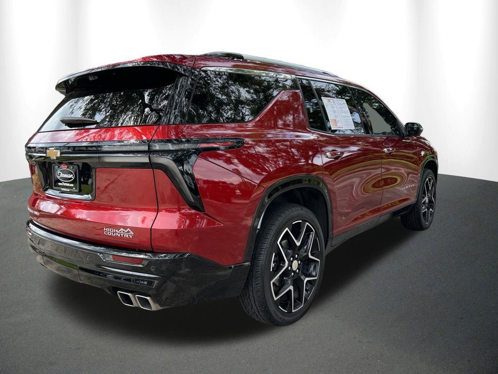 Used 2025 Chevrolet Traverse High Country AWD/4WD image 44