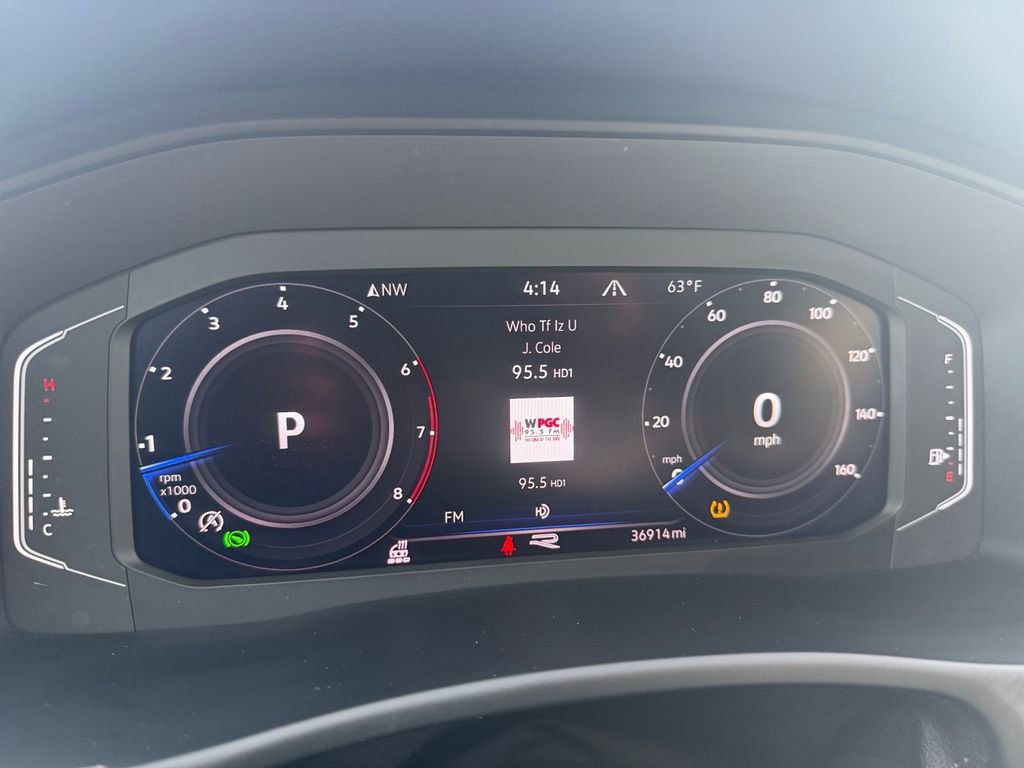 Used 2022 Volkswagen Atlas SEL R-Line image 18