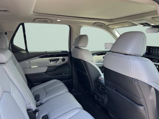 Used 2023 Honda Pilot Touring image 20