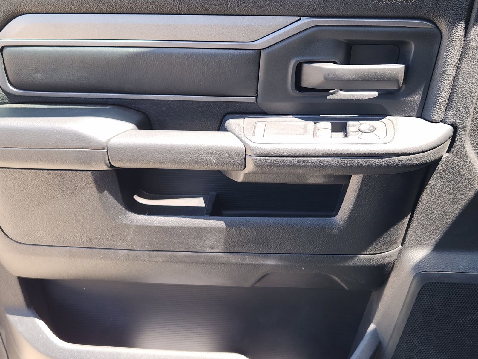 New 2025 RAM 3500 Tradesman image 18