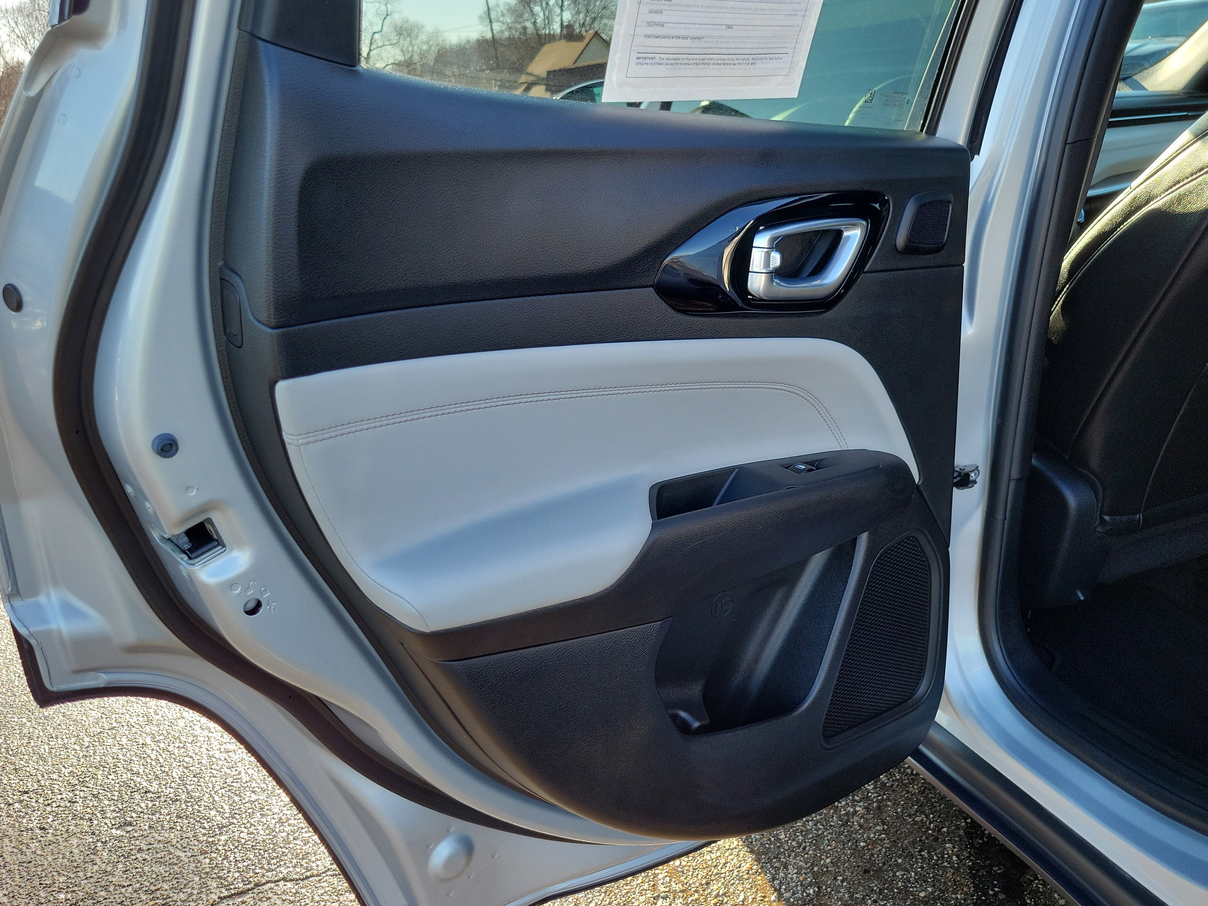 Used 2024 Jeep Compass Limited w/ Sun and Sound Group image 16
