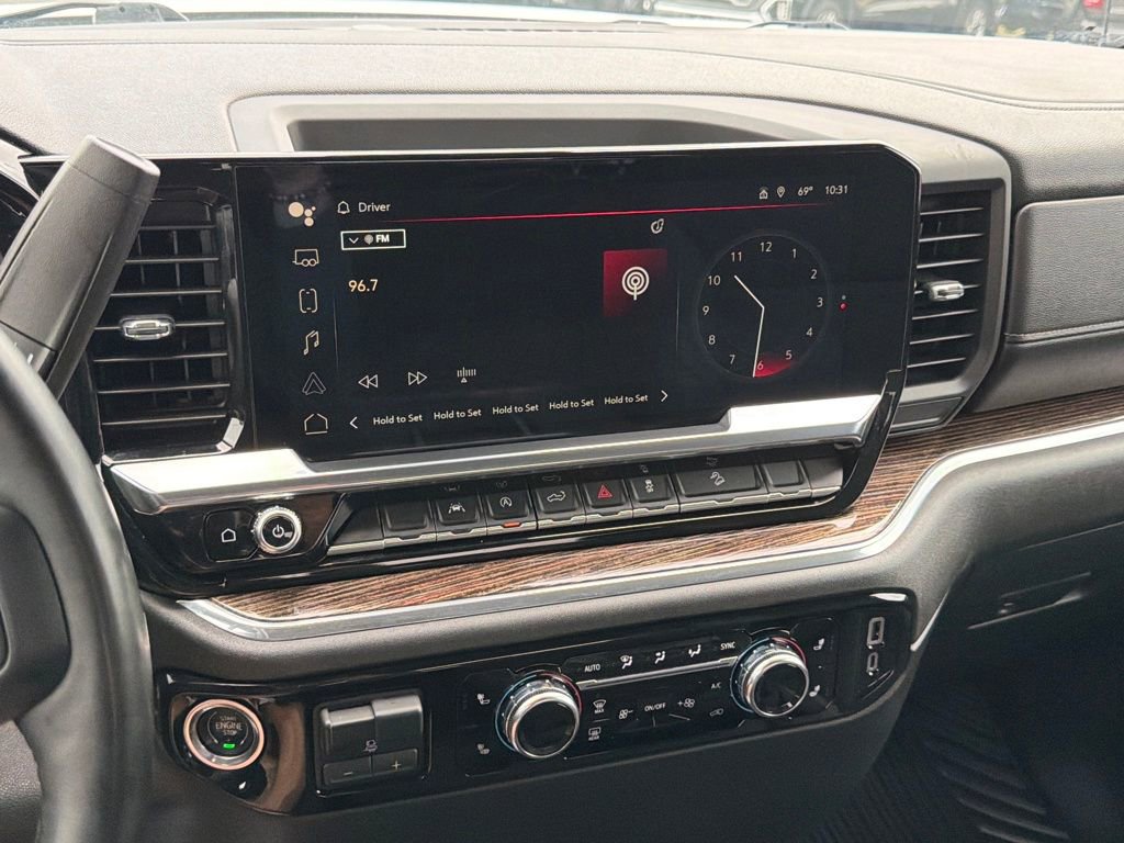 Used 2023 GMC Sierra 1500 SLE image 16