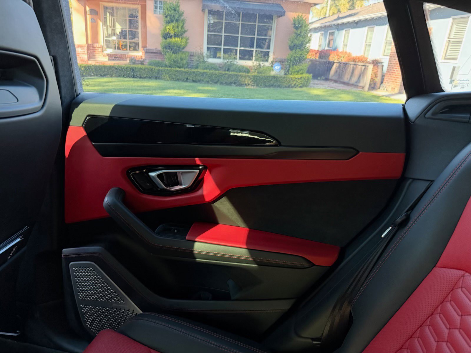 Used 2022 Lamborghini Urus image 9