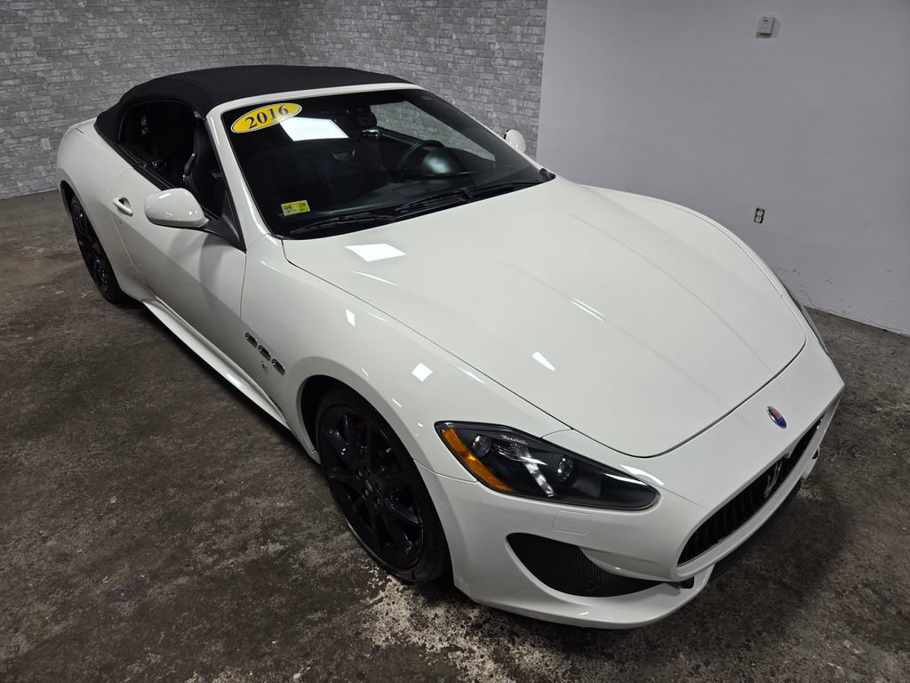 Used 2016 Maserati GranTurismo Sport RWD image 57