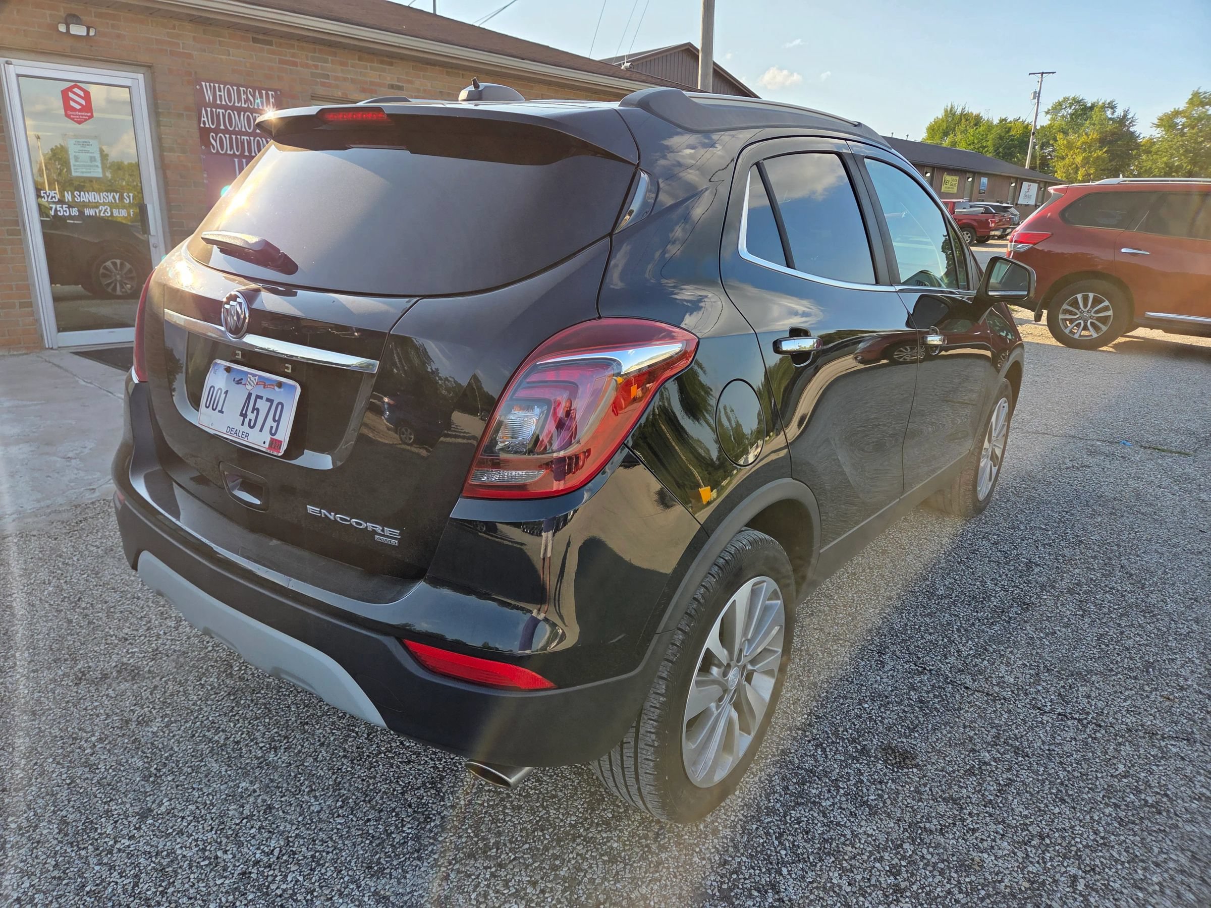 Used 2020 Buick Encore Preferred w/ Safety Package AWD/4WD image 4
