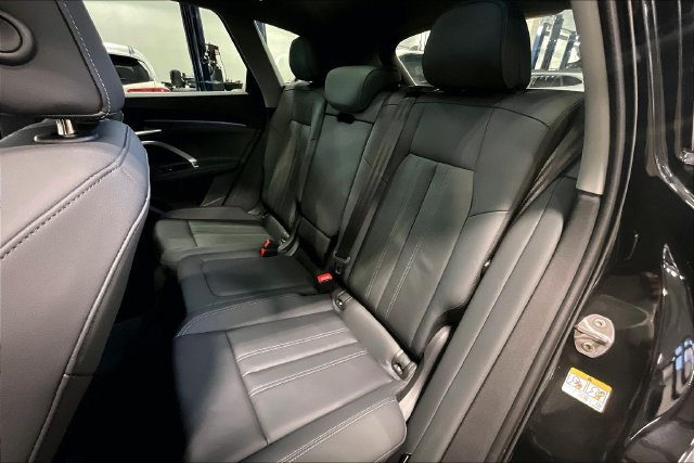 Certified 2025 Audi Q5 Premium Plus w/ Premium Plus AWD/4WD image 26