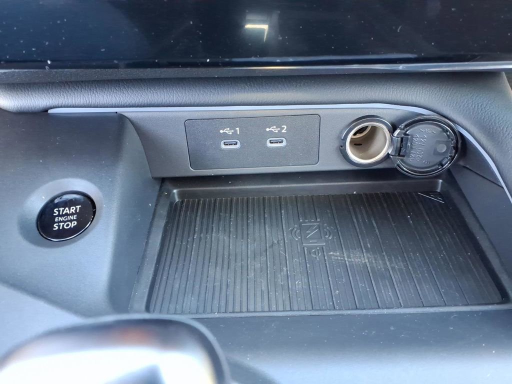 New 2026 Nissan Sentra SR image 13