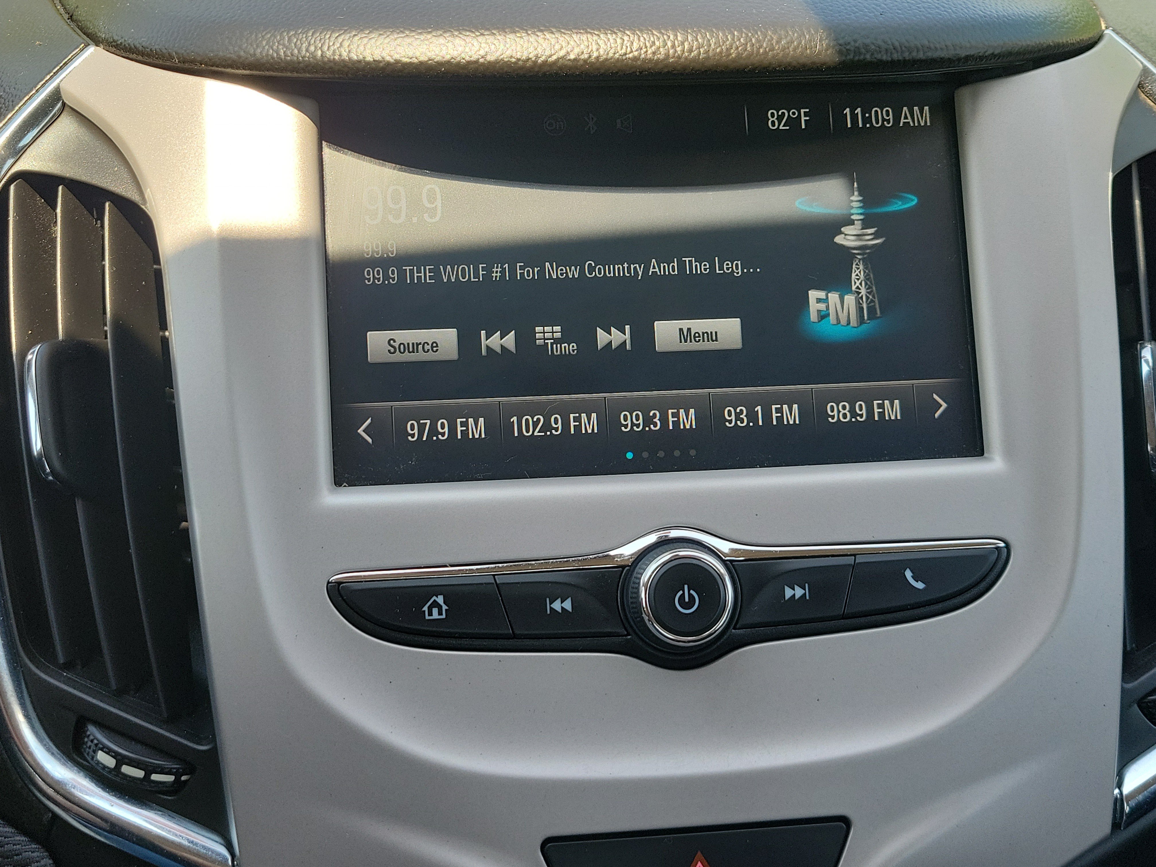Used 2016 Chevrolet Cruze LS FWD image 25