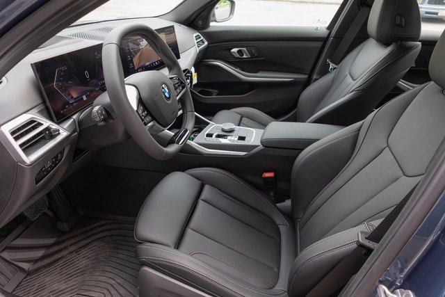 New 2025 BMW 330i xDrive Sedan w/ Premium Package image 2