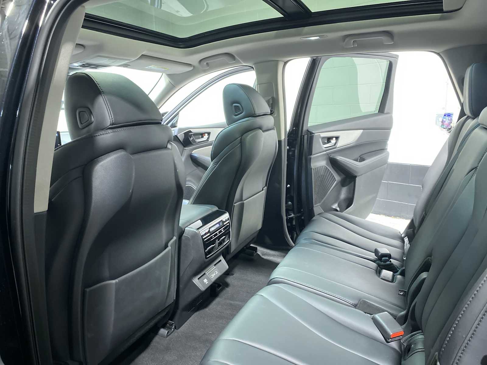 Certified 2023 Acura MDX SH-AWD image 12
