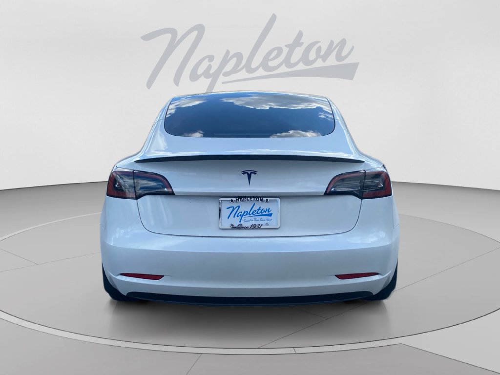 Used 2023 Tesla Model 3 Standard Range RWD image 4