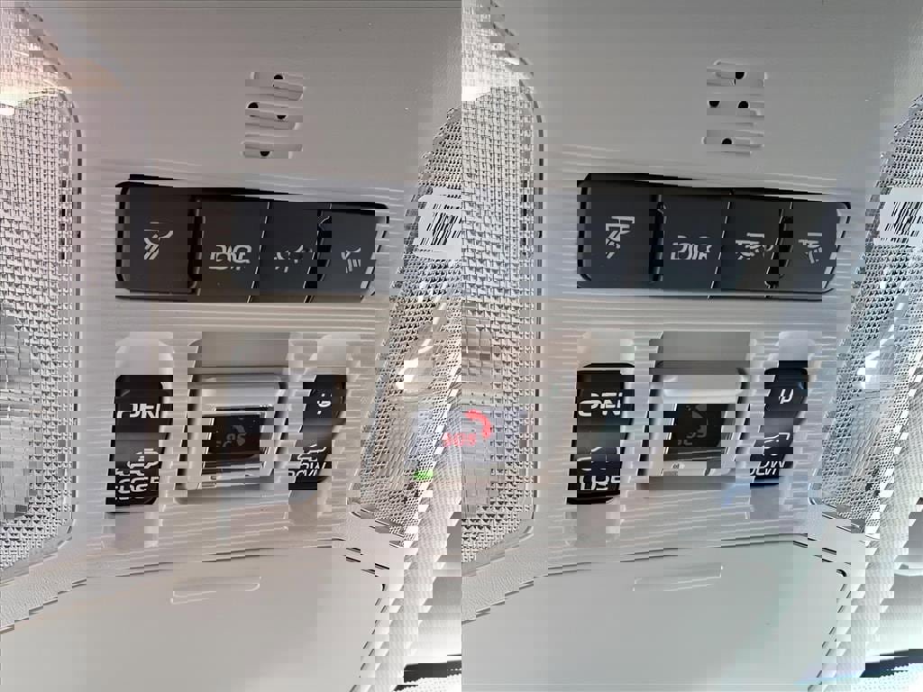 New 2025 Toyota RAV4 XLE Premium image 21