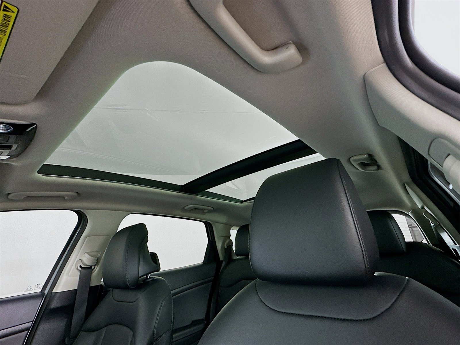 Used 2024 Kia Sportage SX image 23