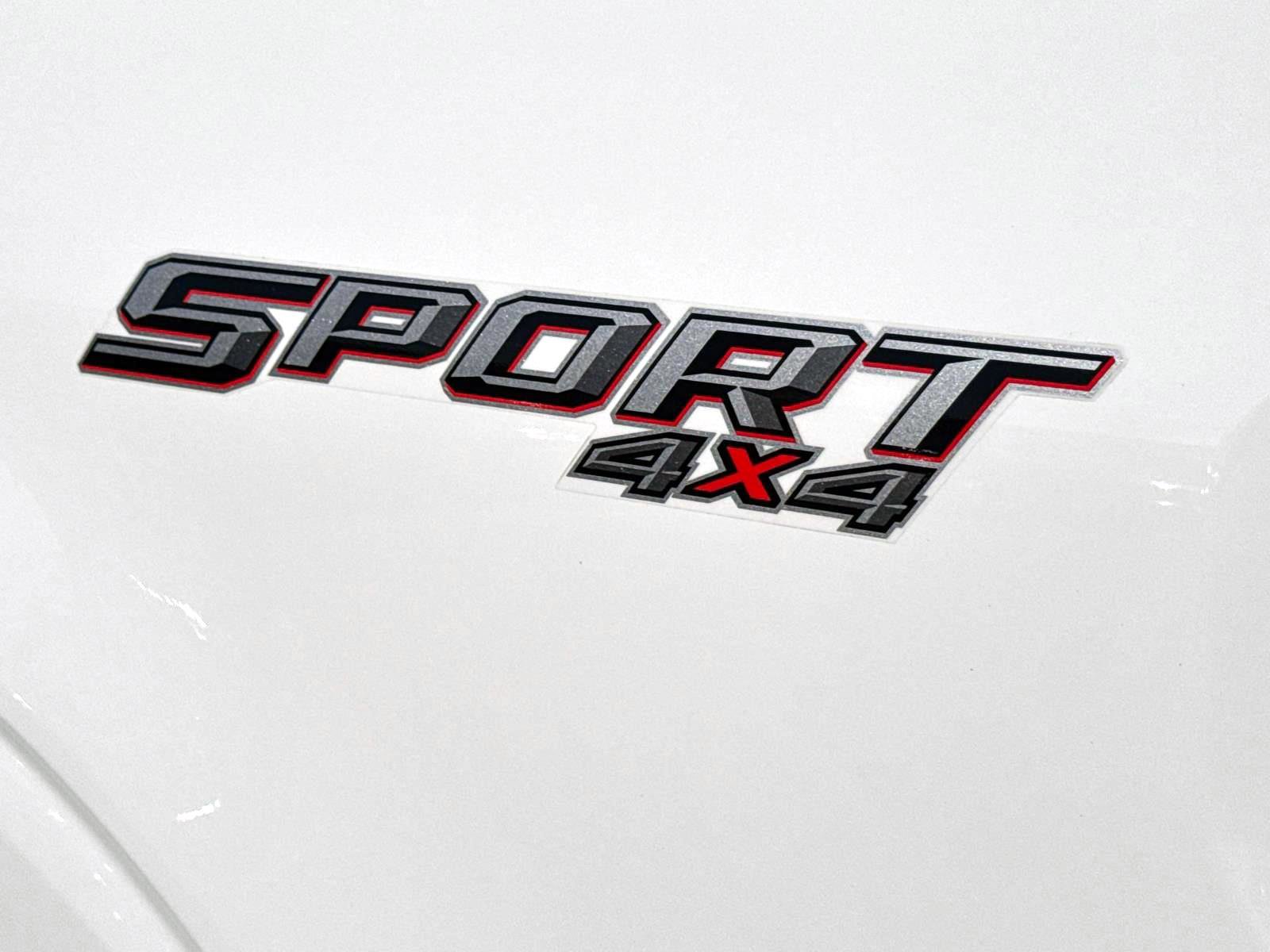 Used 2022 Ford F150 Lariat w/ Equipment Group 502A High AWD/4WD image 7