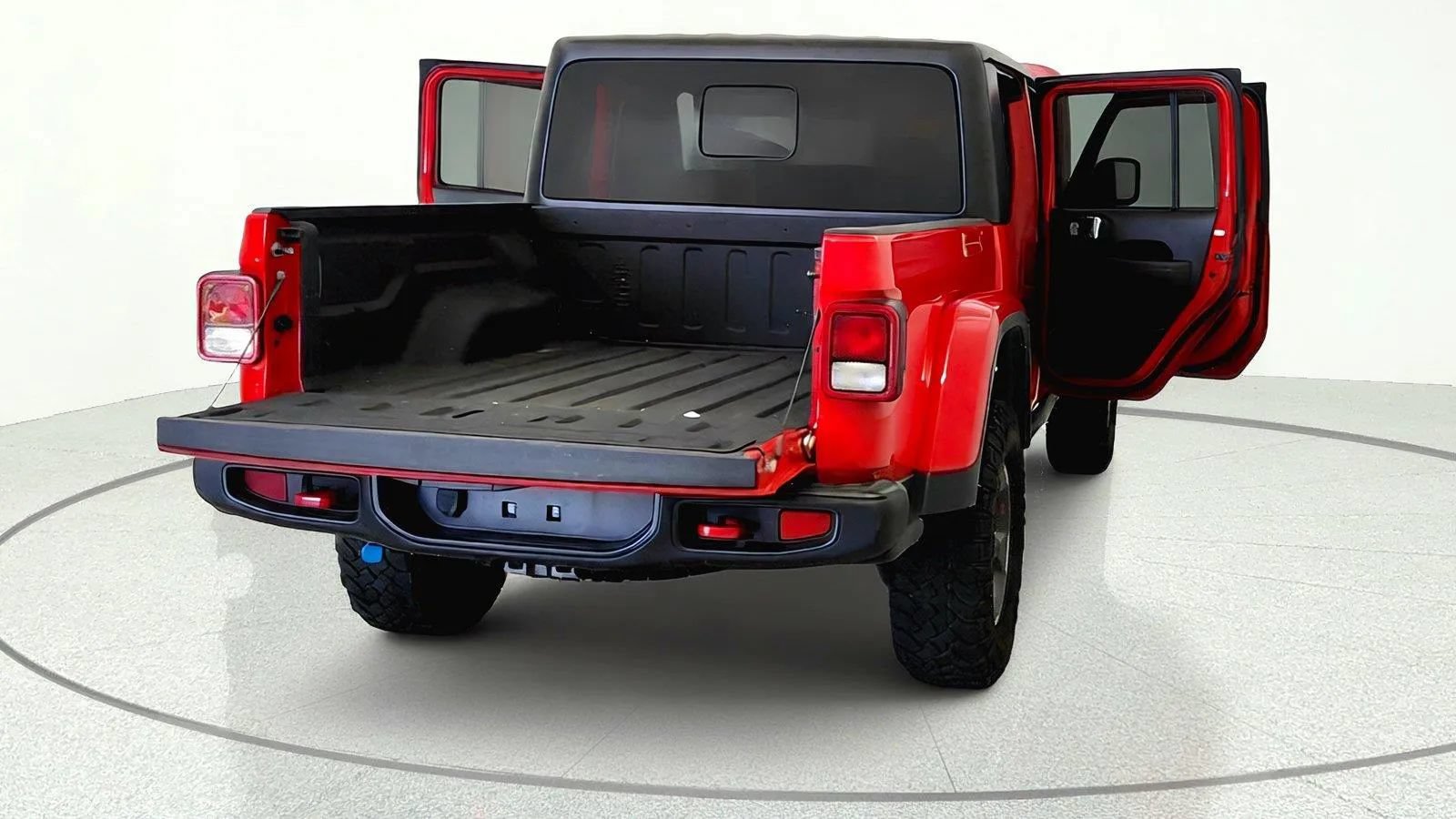 Used 2023 Jeep Gladiator Rubicon w/ Cold Weather Group AWD/4WD image 11