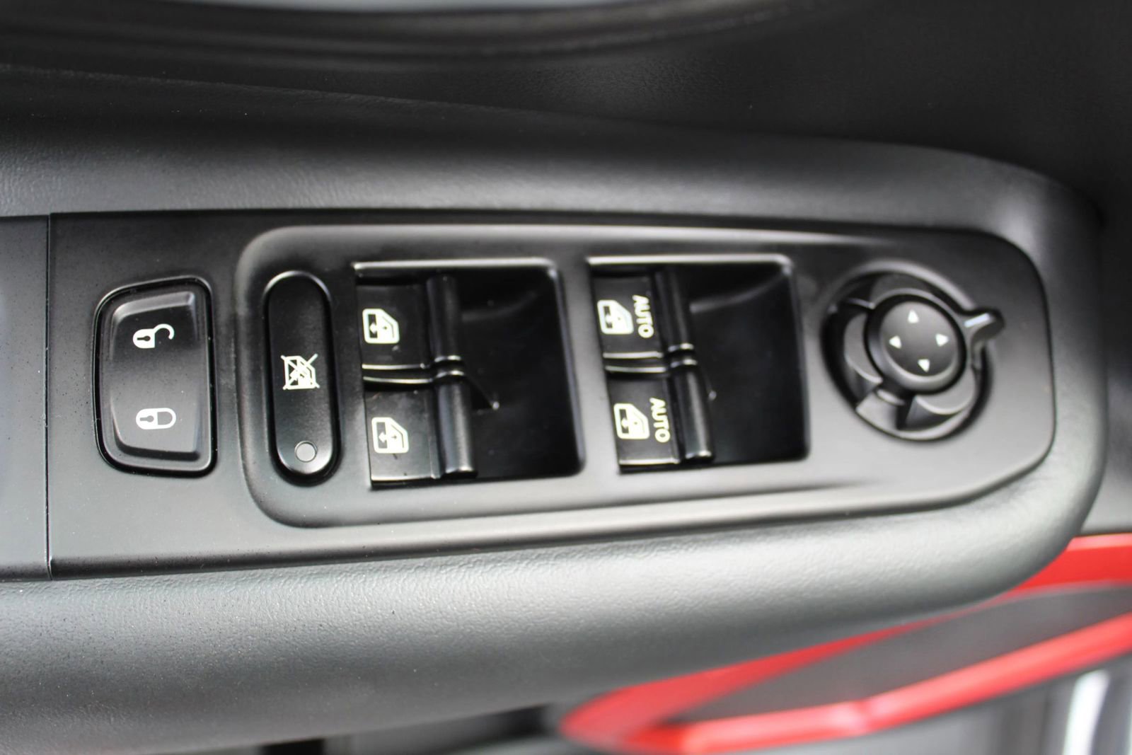 Used 2022 Jeep Renegade Trailhawk image 25