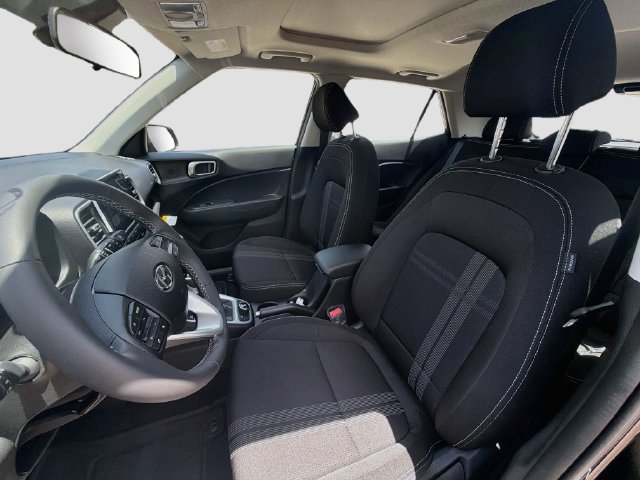 New 2026 Hyundai Venue SEL FWD image 21