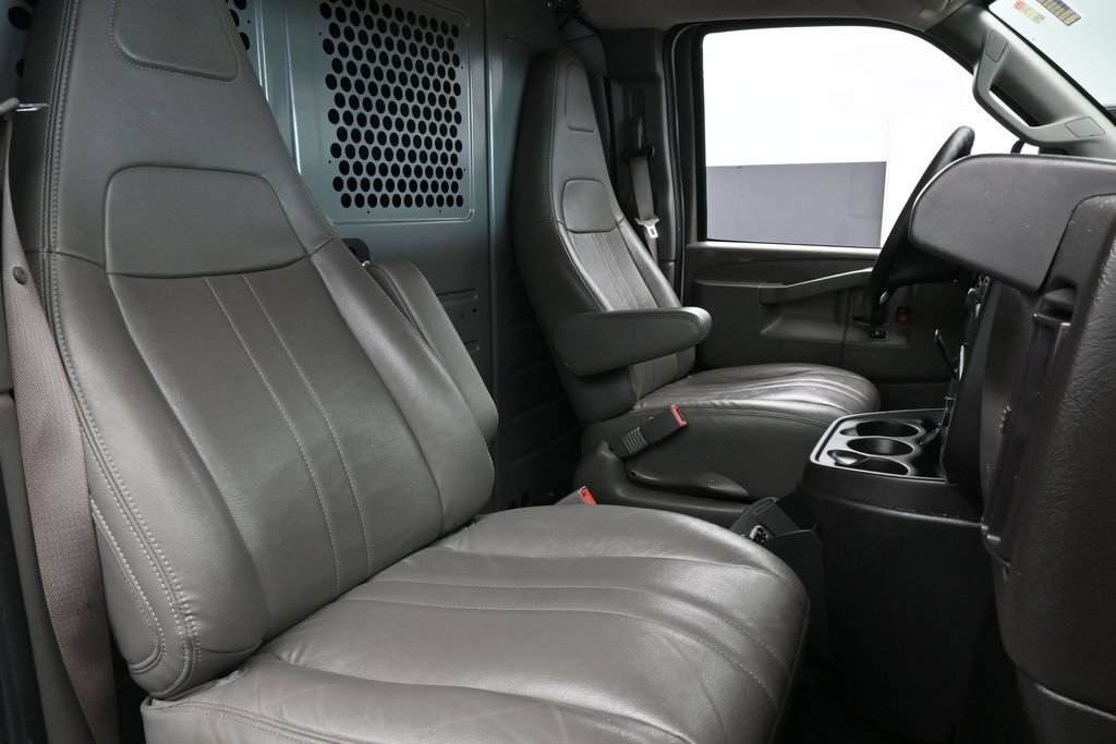 Used 2024 Chevrolet Express 2500 w/ Driver Convenience Package RWD image 38