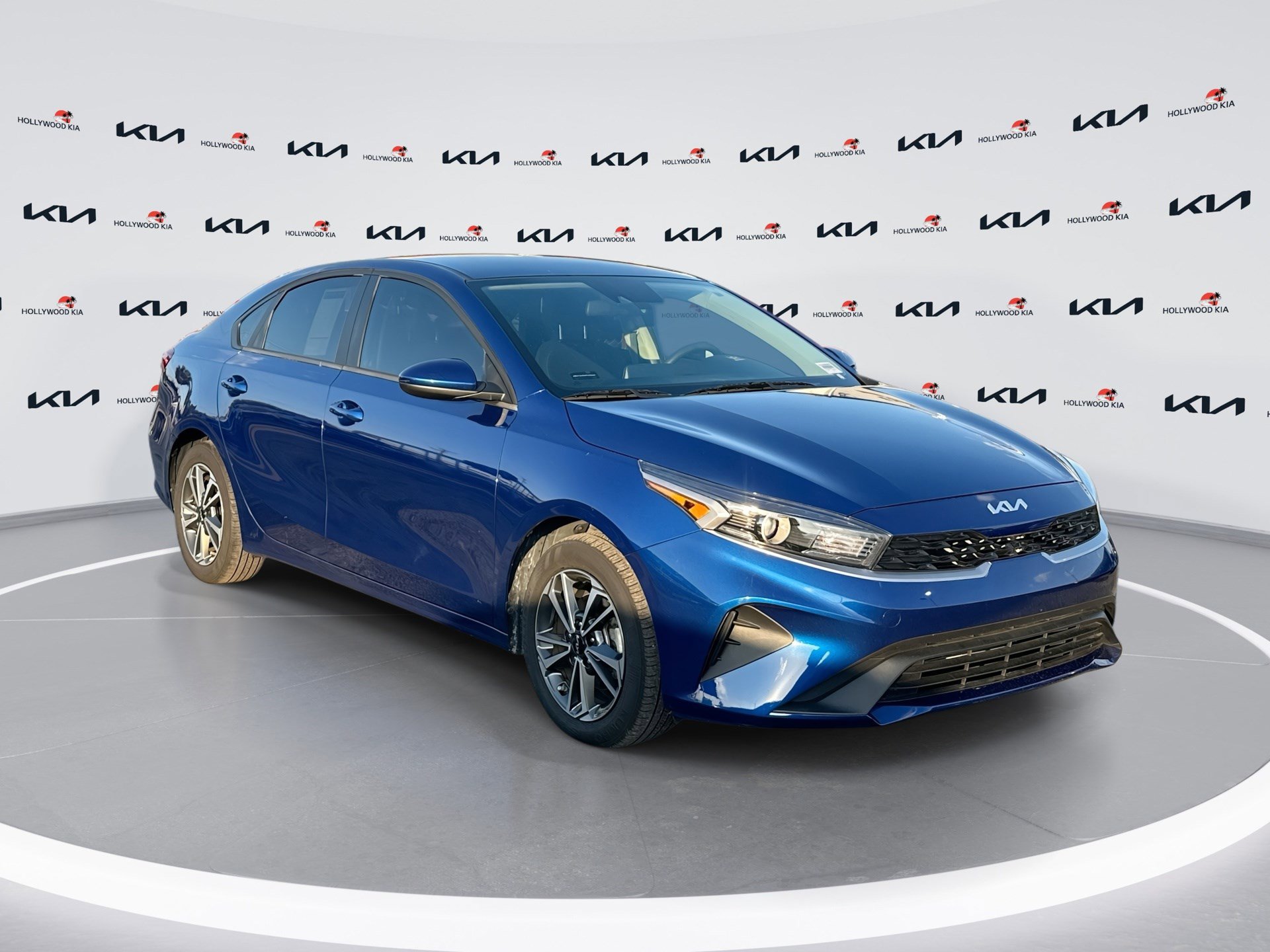 Certified 2024 Kia Forte LXS image 1