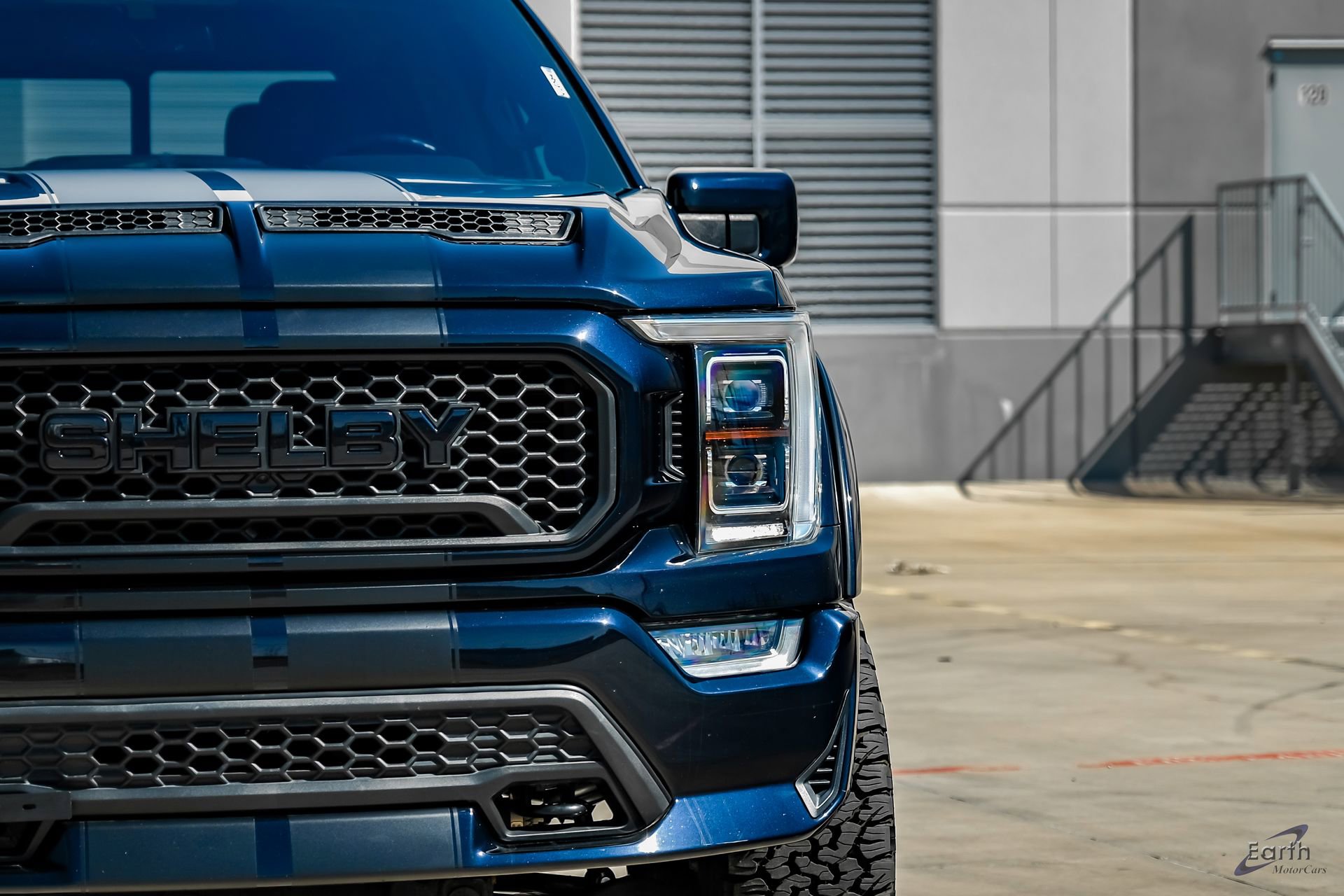 Used 2021 Ford F150 Lariat w/ Equipment Group 502A High image 27