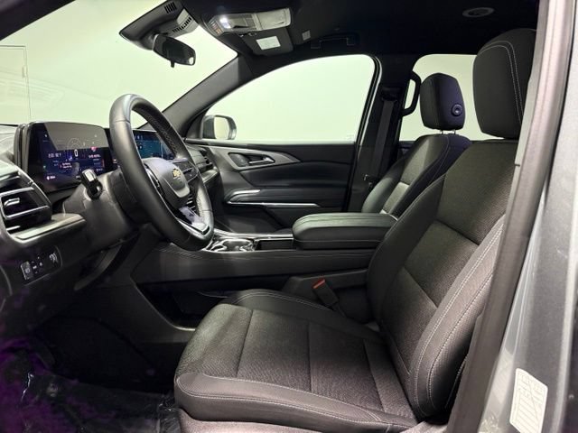 Certified 2026 Chevrolet Traverse LT FWD image 10