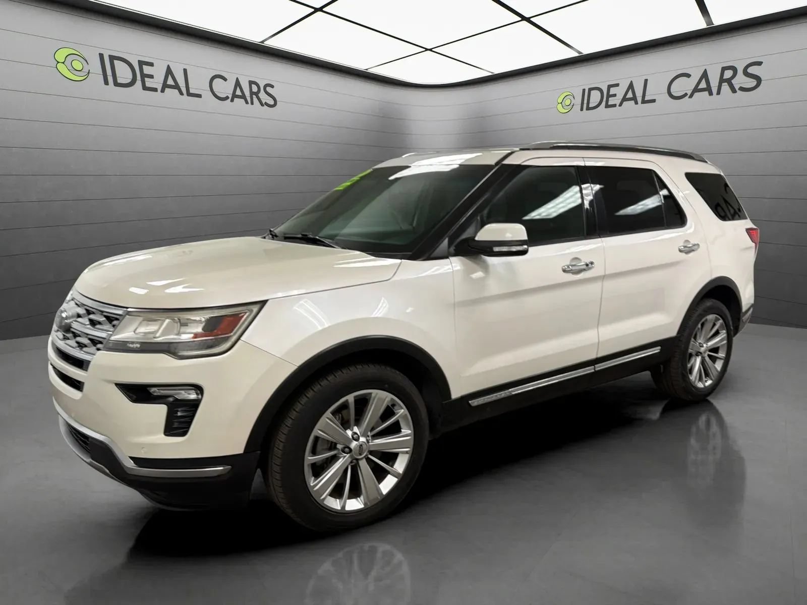 Used 2019 Ford Explorer Limited w/ Class III Trailer Tow Package AWD/4WD image 1