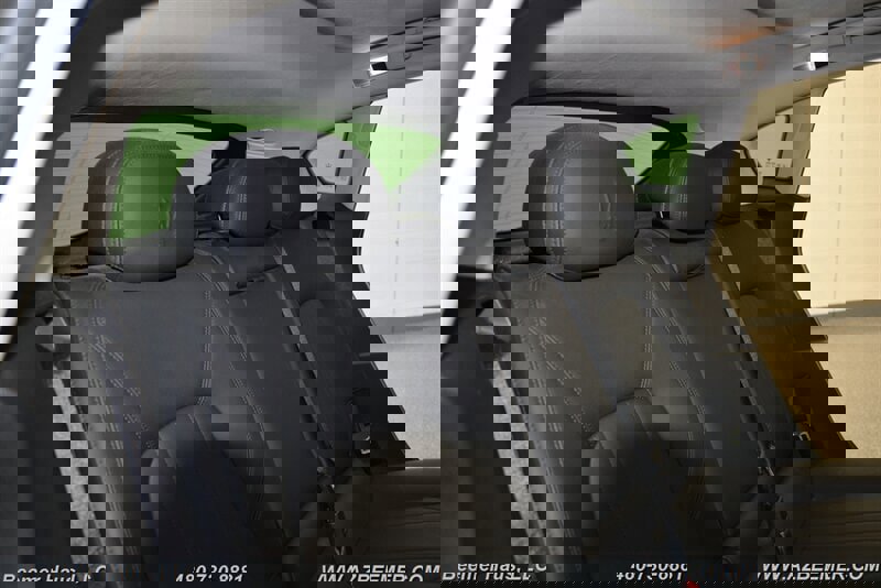 Used 2021 Maserati Levante image 22