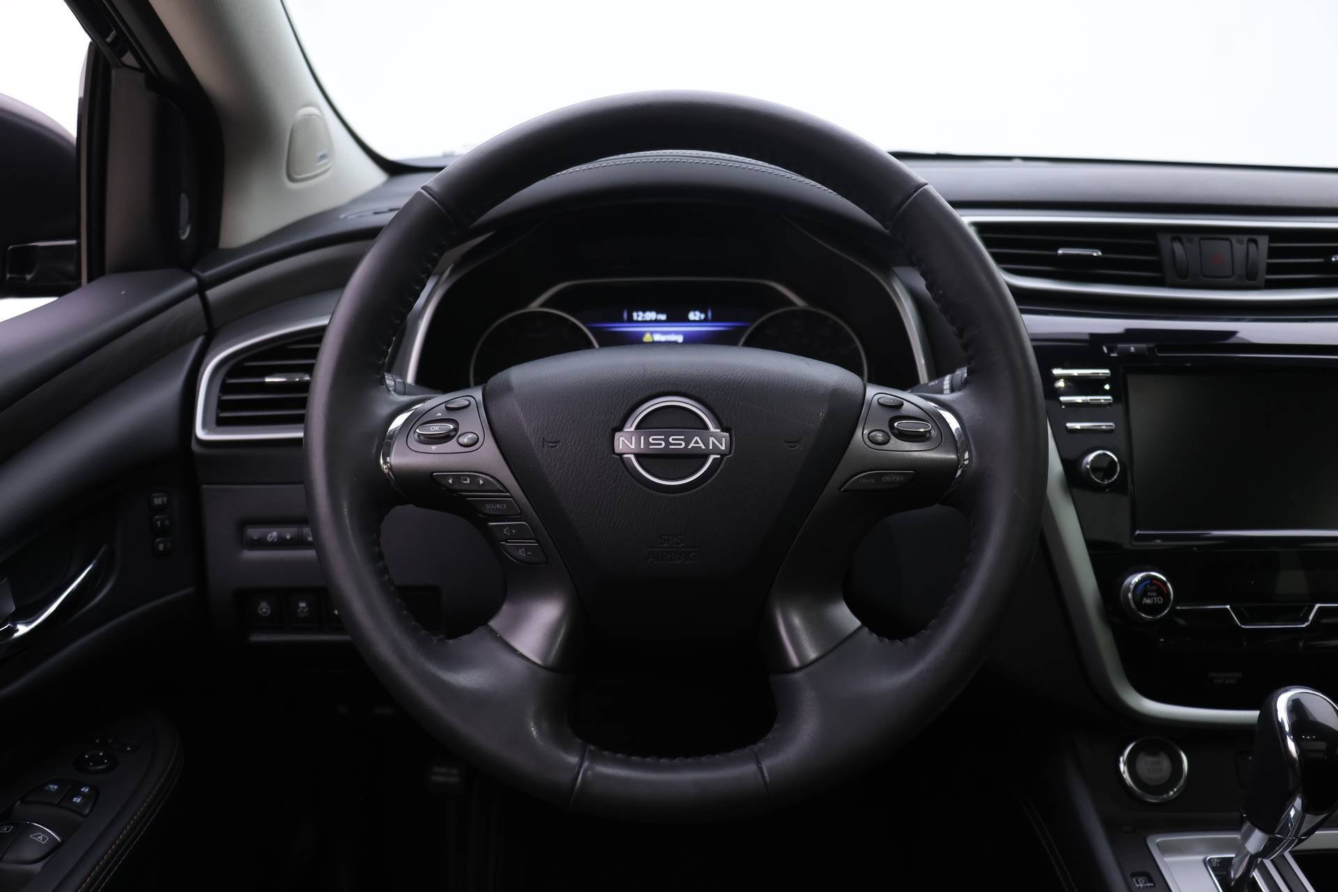 Used 2023 Nissan Murano Platinum w/ Cargo Package image 11