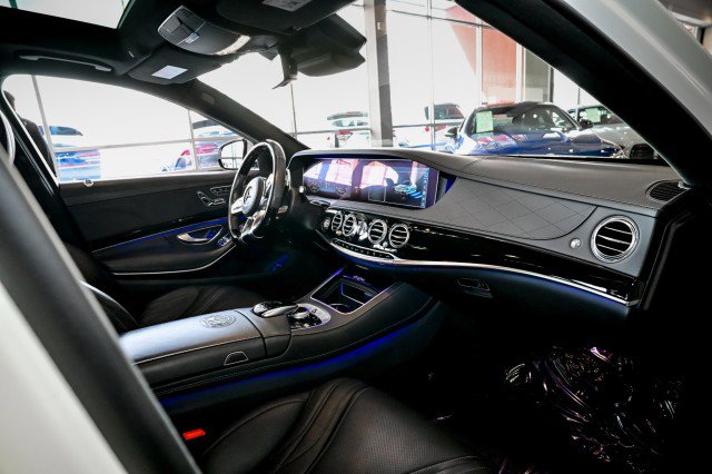 Used 2019 Mercedes-Benz S 63 AMG S 4MATIC Sedan image 31