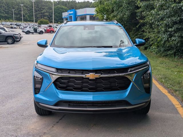 New 2026 Chevrolet Trax LT w/ Sunroof Package FWD image 6