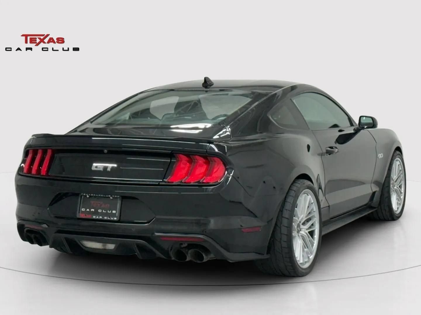 Used 2021 Ford Mustang GT Premium w/ Ford Safe & Smart Package RWD image 5