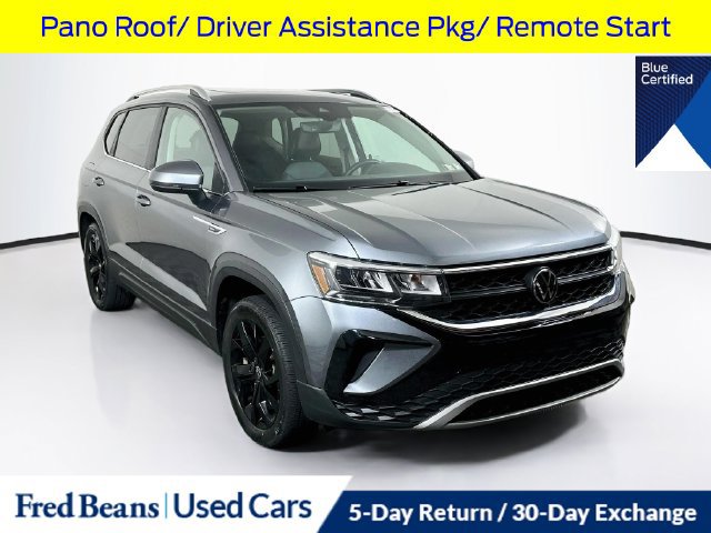 Used 2022 Volkswagen Taos SE w/ Panoramic Sunroof Package