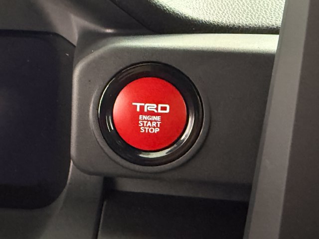 Used 2026 Toyota Tacoma TRD Off-Road AWD/4WD image 16