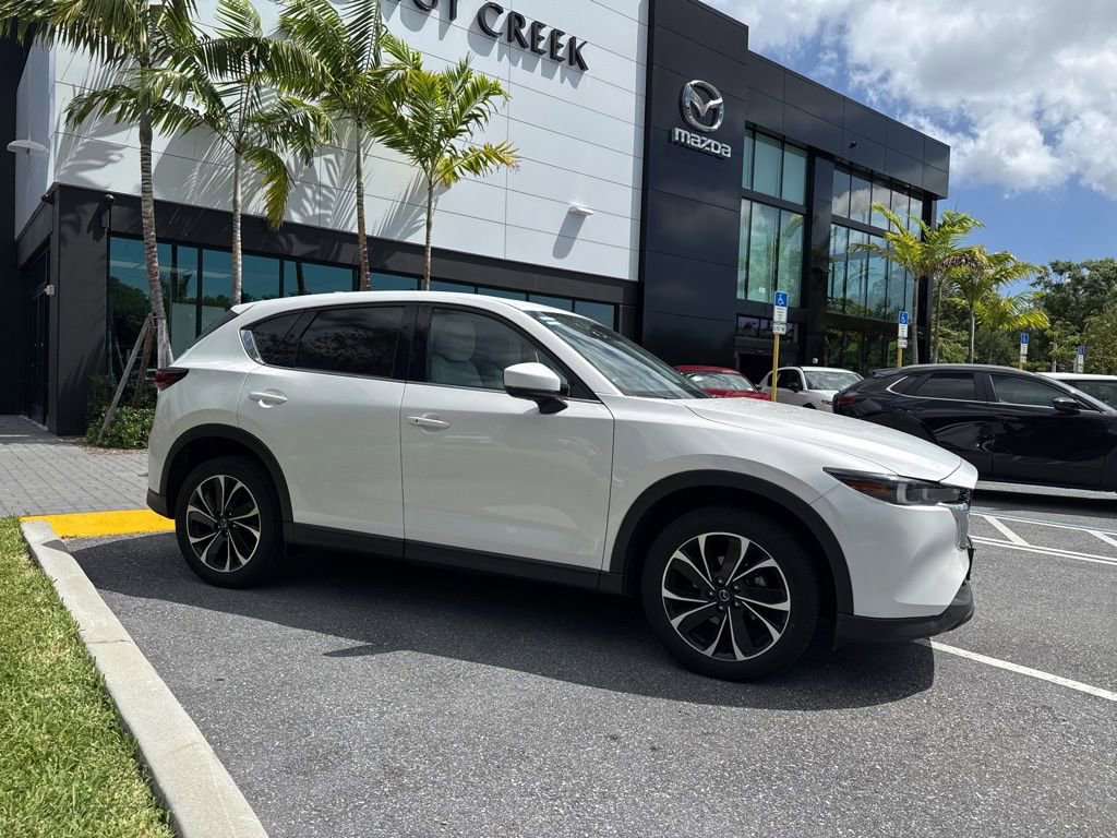 Certified 2023 MAZDA CX-5 AWD 2.5 S w/ Premium Plus Pkg image 3