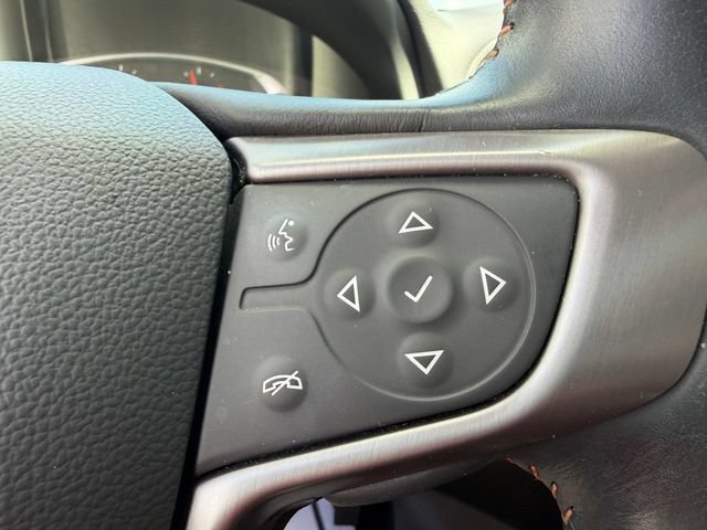 Used 2022 GMC Terrain AT4 w/ Tech Package AWD/4WD image 16