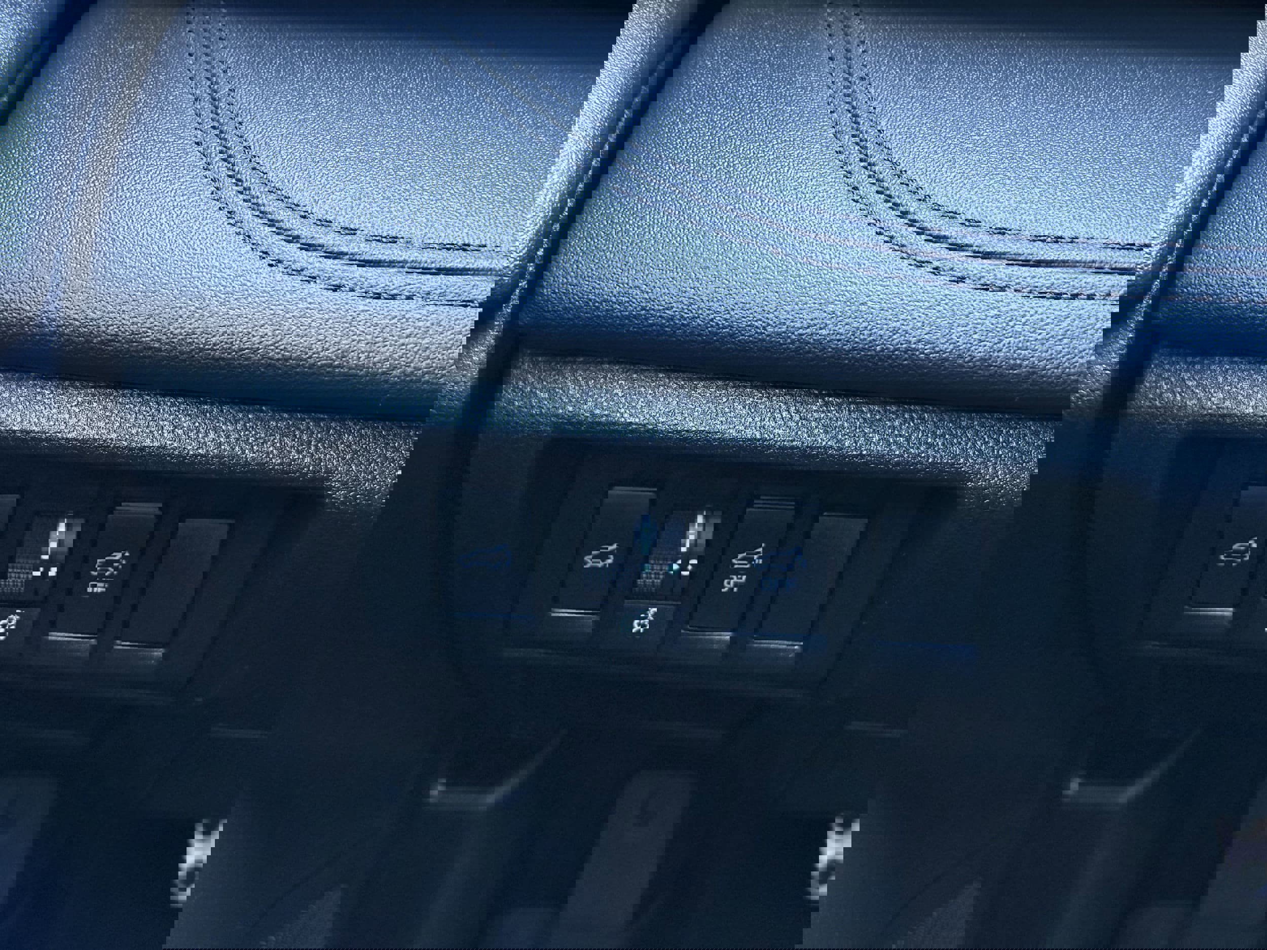 Used 2022 Subaru Outback Wilderness image 17