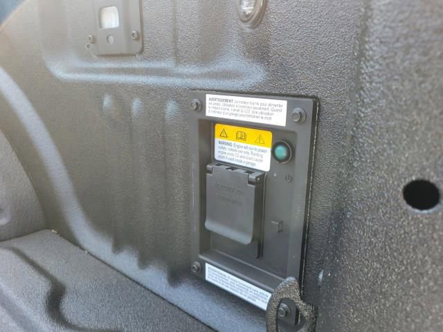 New 2026 Ford F250 4x4 Crew Cab Super Duty image 13