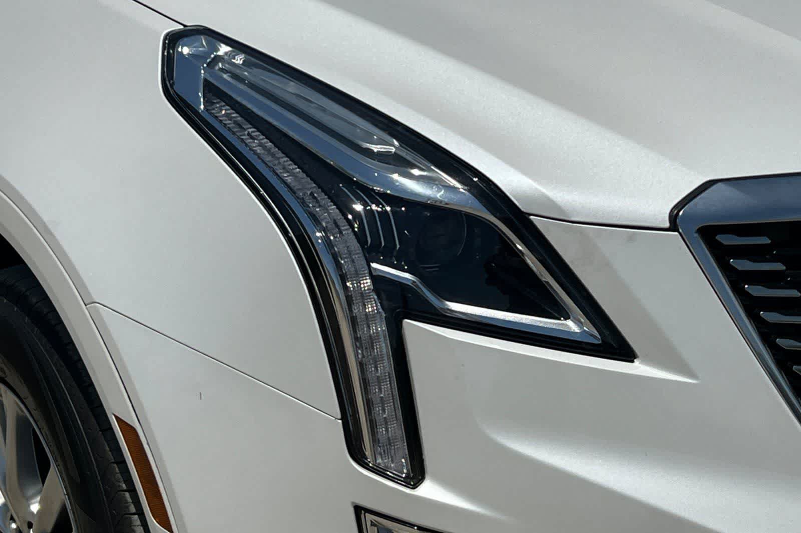 Used 2020 Cadillac XT5 Premium Luxury AWD/4WD image 36