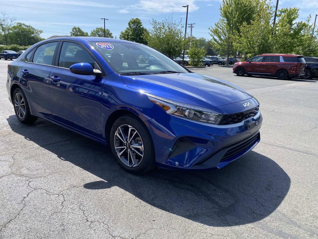 Used 2023 Kia Forte LXS FWD image 7