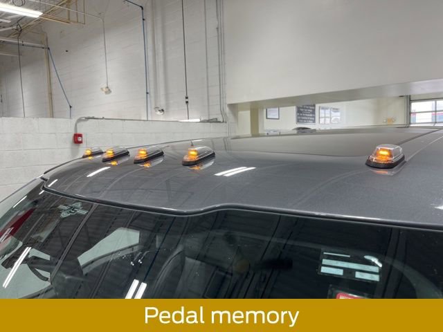 Certified 2023 Ford F250 Lariat w/ Lariat Ultimate Package image 13