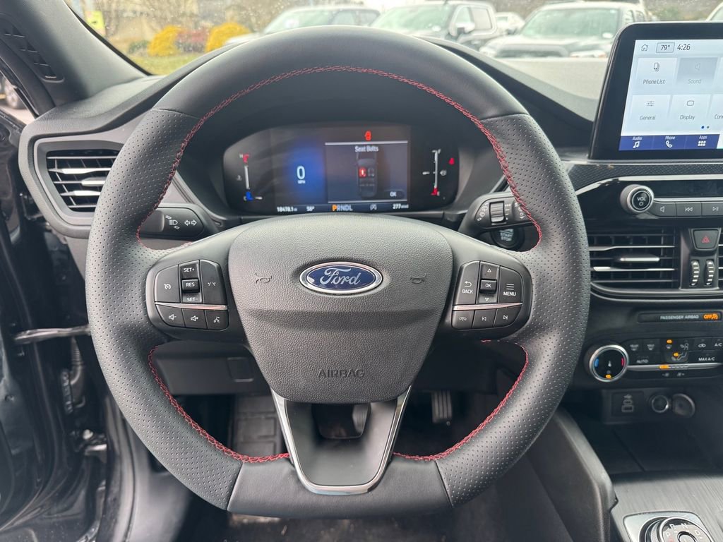 Used 2025 Ford Escape ST-Line image 19