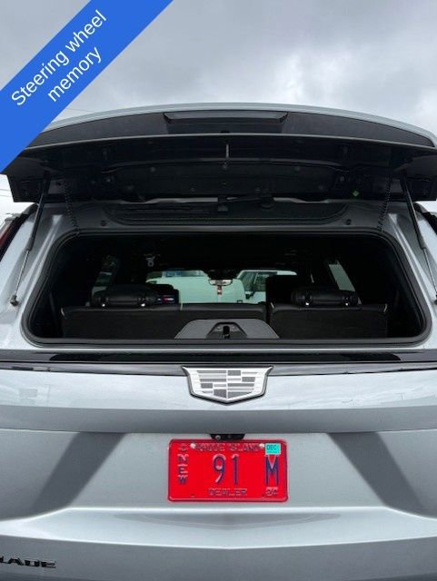 Used 2023 Cadillac Escalade Sport Platinum w/ LPO, ONYX Package image 23