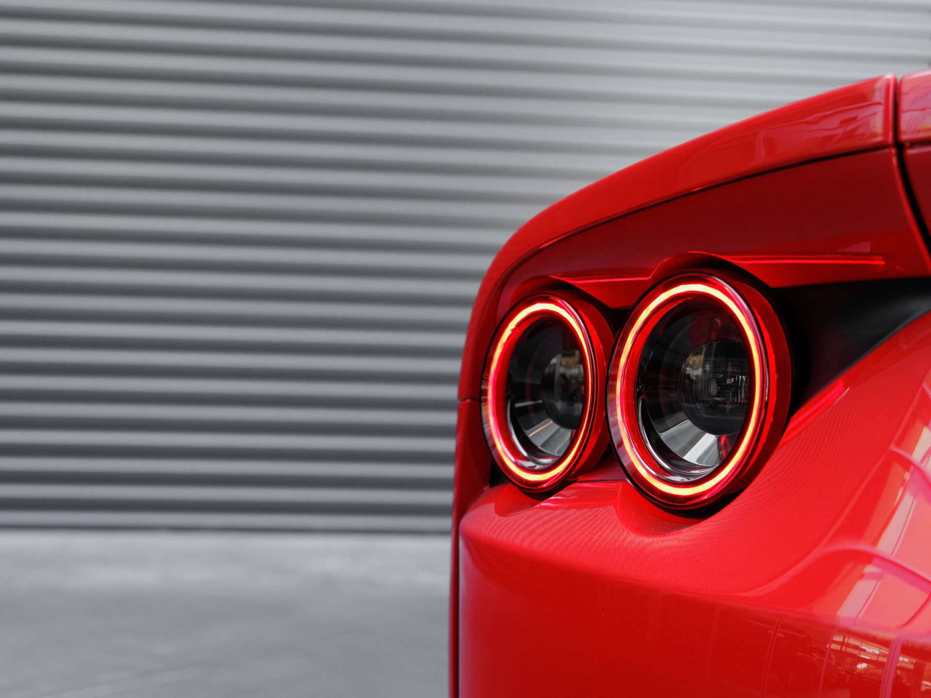 Used 2019 Ferrari 812 Superfast RWD image 35