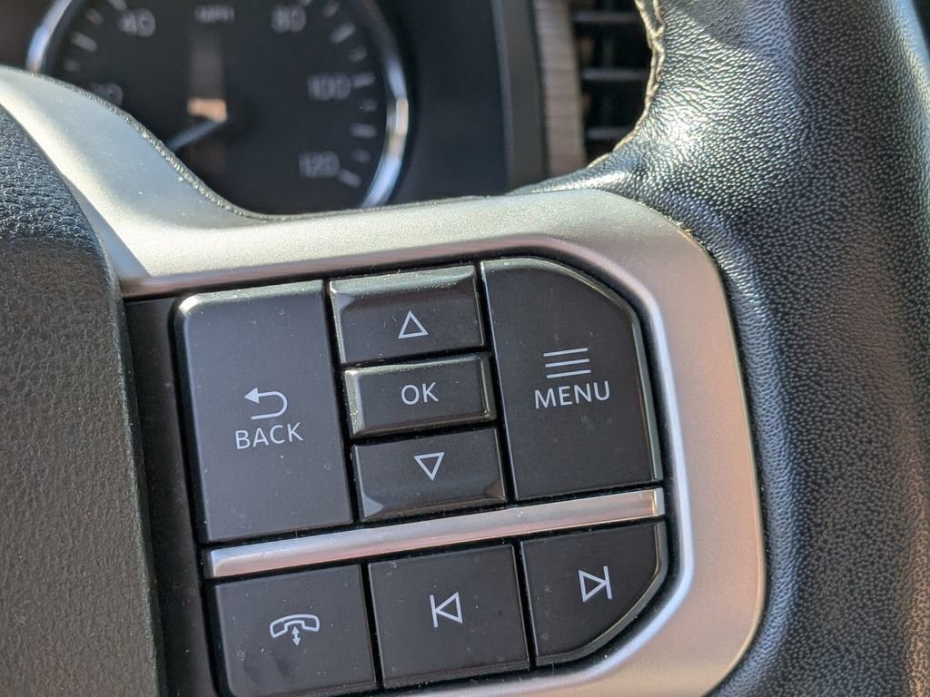 Used 2023 Ford Expedition Limited image 14