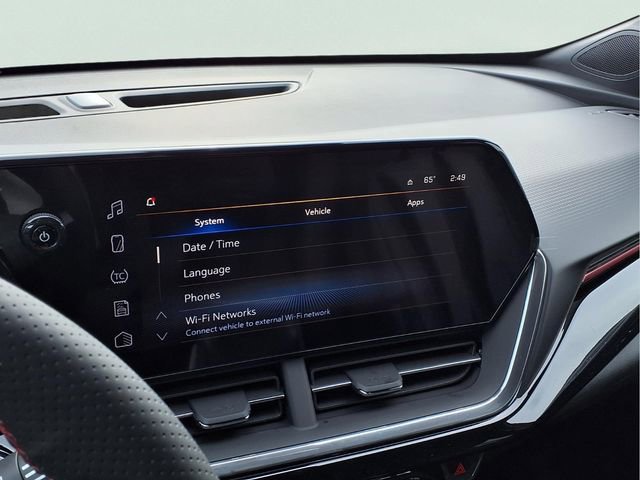 New 2026 Chevrolet Trax RS w/ Sunroof Package image 4