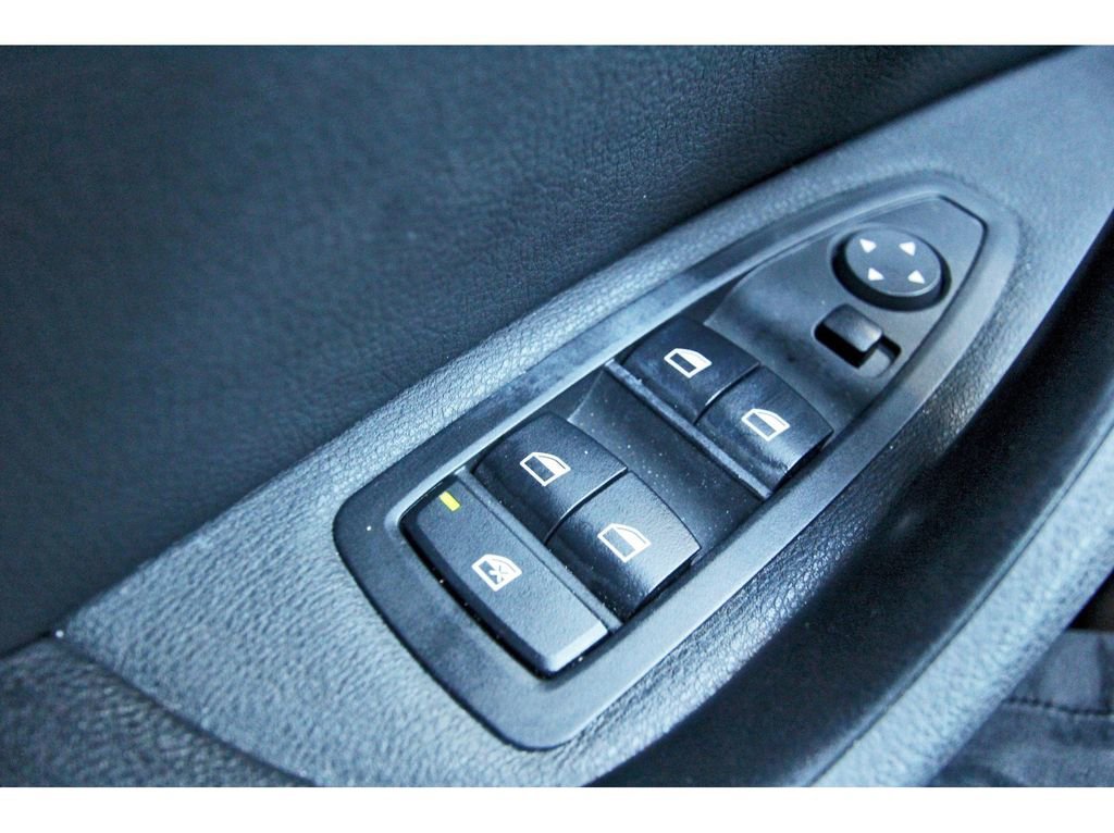 Used 2019 BMW X1 sDrive28i image 21