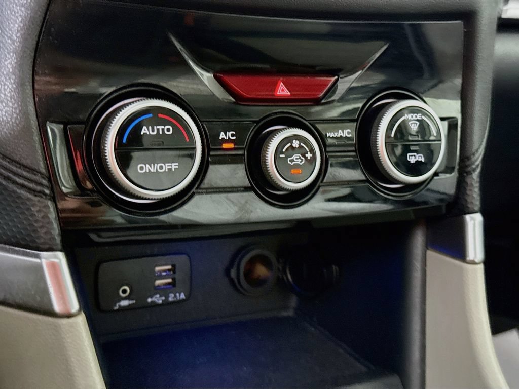 Used 2019 Subaru Forester Premium AWD/4WD image 7